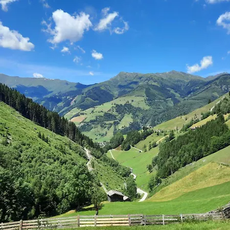 Hauserbauer - Auszeit In Rauris Exterior photo