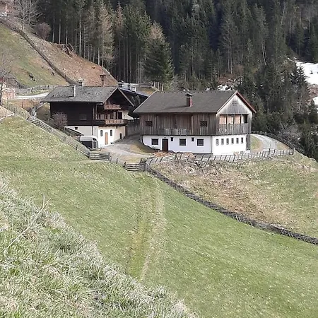 Hauserbauer - Auszeit In Rauris Exterior photo
